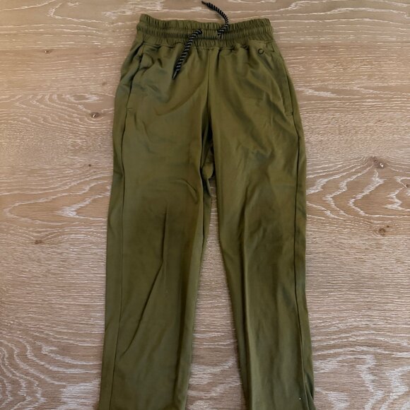 Boys Gap Fit army green elastic waist pull on pants joggers size Small - Picture 1 of 2